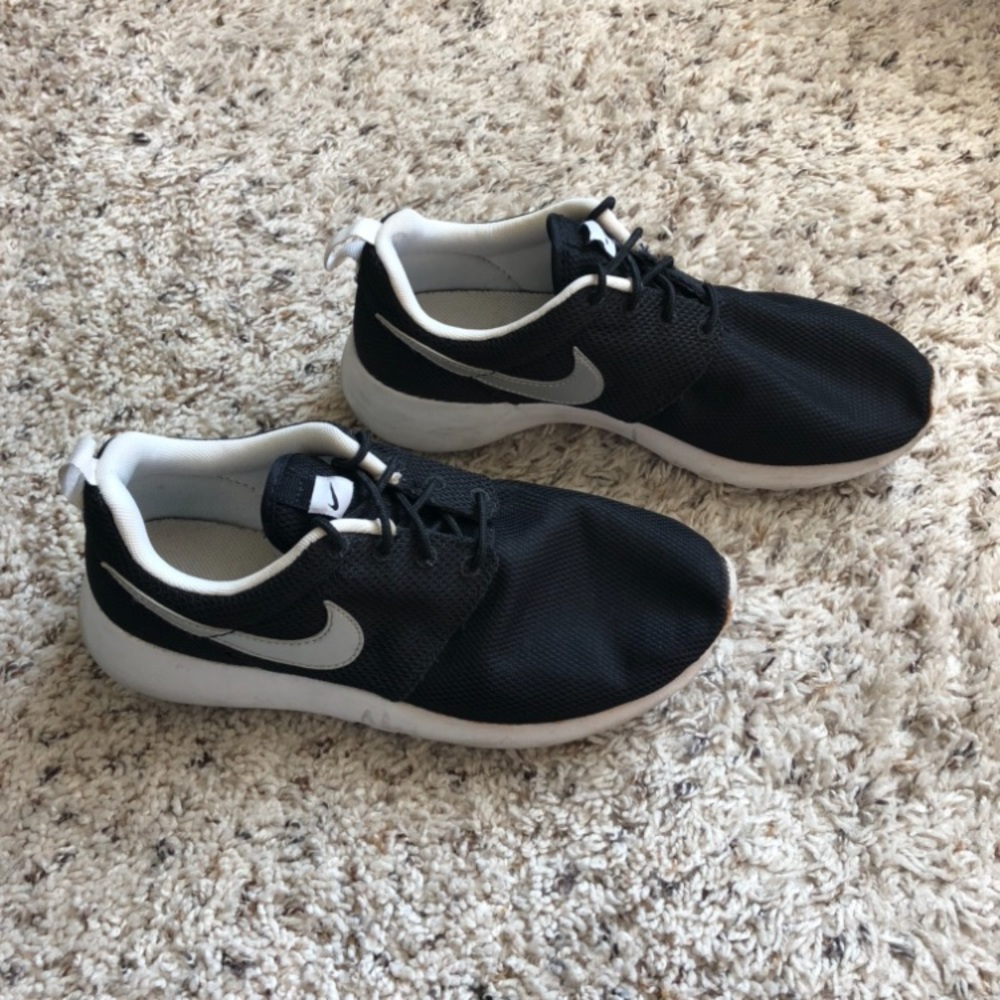 Nike Roshe Runs